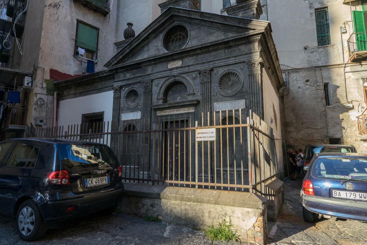 Donnare Casavacanza - Historic Center Of Naples Exterior photo