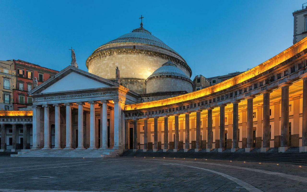 Donnare Casavacanza - Historic Center Of Naples Exterior photo
